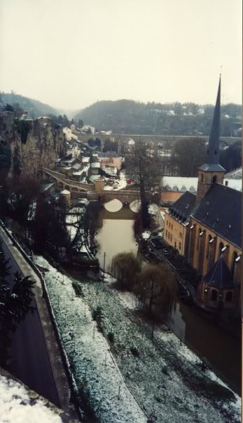 n27418357_39313825_2797