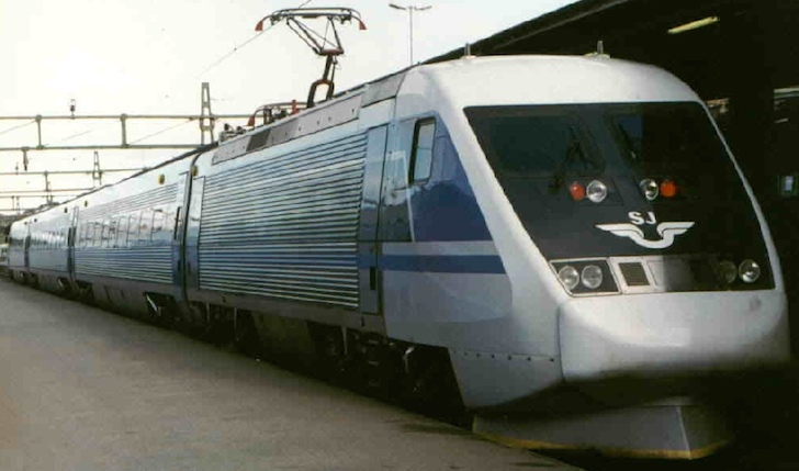 X2000 train from Stockholm