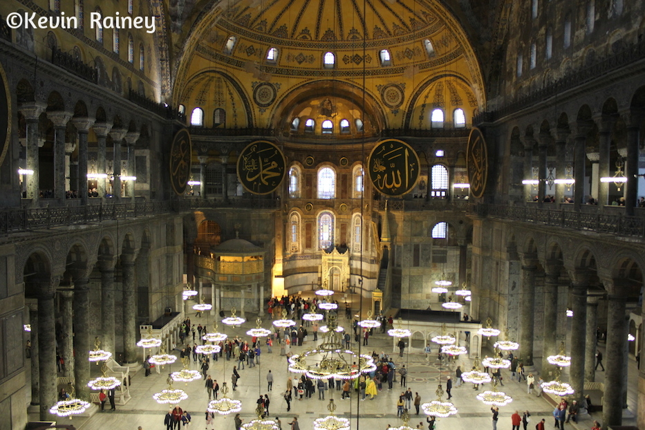 Inside the Aya Sofya