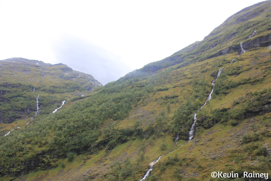 Waterfalls everywhere you look over the Aurlandsfjorden